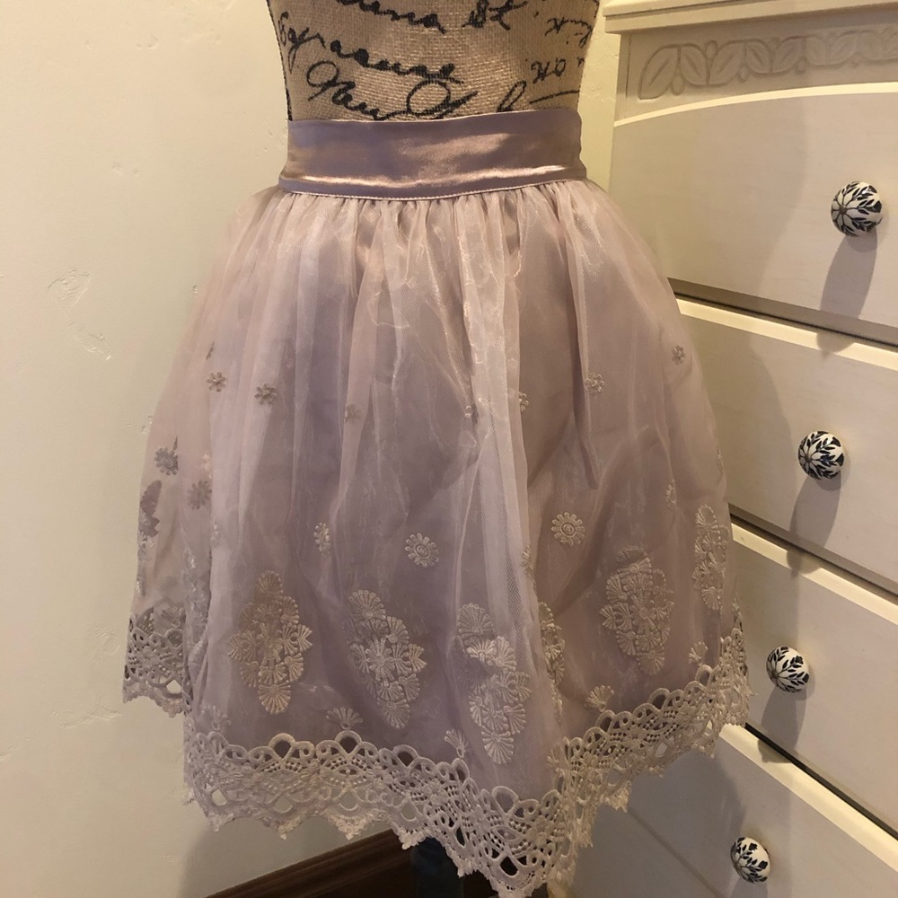 Bebe skirt size 8